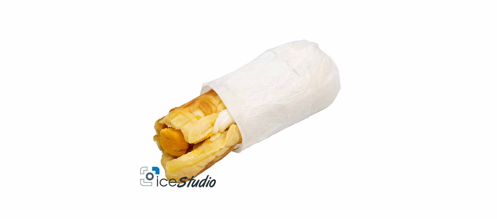 ถ่ายภาพสินค้า Sandwich Waffle Roll 24/7 วาฟเฟิลม้วนไส้แซนด์วิช ฉากขาว